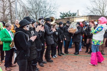 Bild 668 - Latuff 2016 Umzug